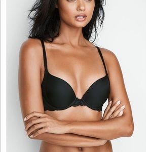Victoria’s Secret Dream Angels Push-Up Bra - 34C